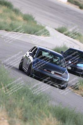 media/Sep-02-2023-Extreme Speed (Sat) [[ebd0e2b1ad]]/1-Red/turn 4/